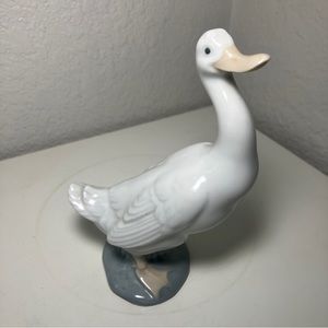 NAO by Lladra Made i. Spain Duck Goose Porcelain Figurine 6"